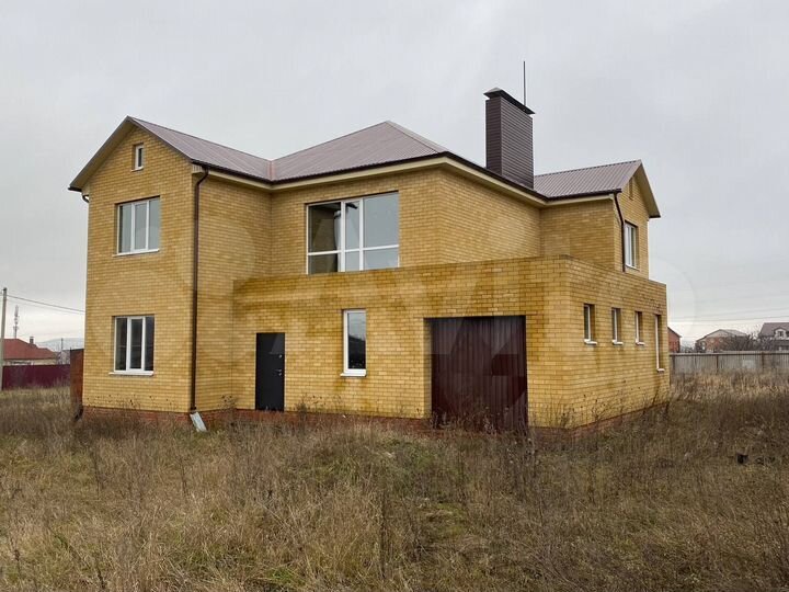 Дом 180 м² на участке 15 сот.