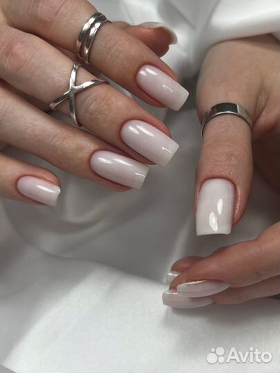 Мастер маникюра и педикюра