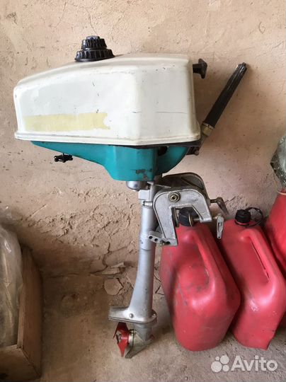 Лодочный мотор Салют