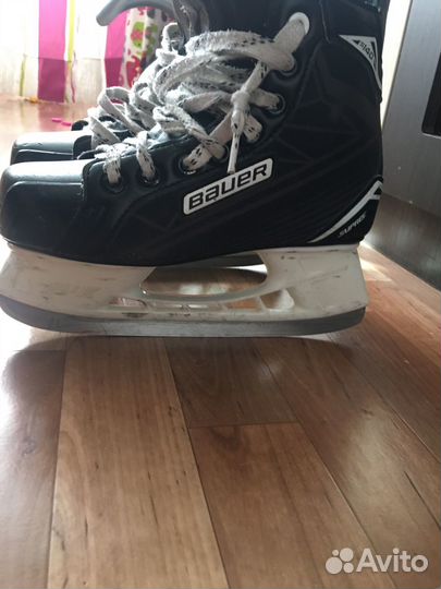 Хоккейные коньки бауэр 36 EUR