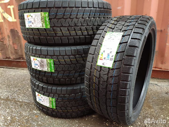 Bearway BW-ICE 285/40 R22 105S