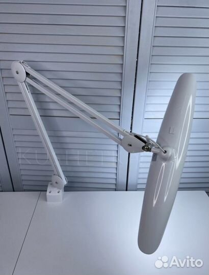 Лампа светодиодная бестеневая