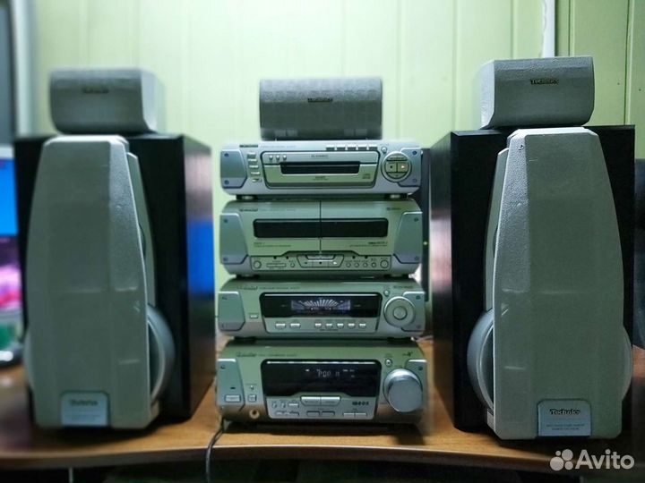 Музыкальный центр Technics в идеальном состоянии в