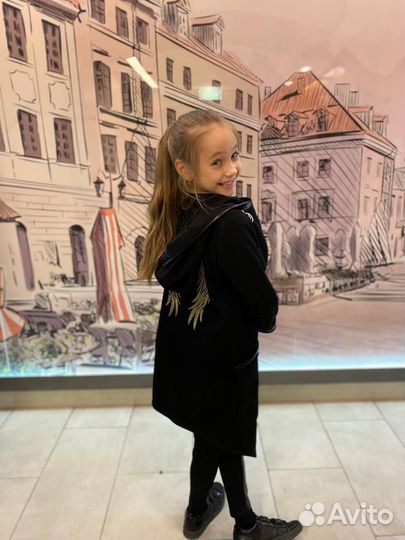 Плащ для девочки 140 fly