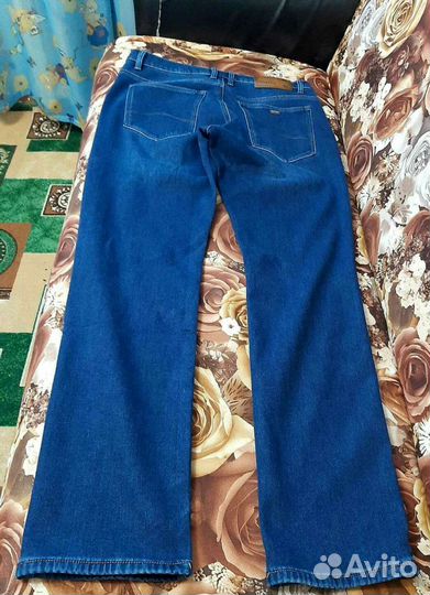 Джинсы мужские