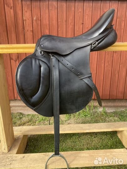 Седло для лошади универсальное