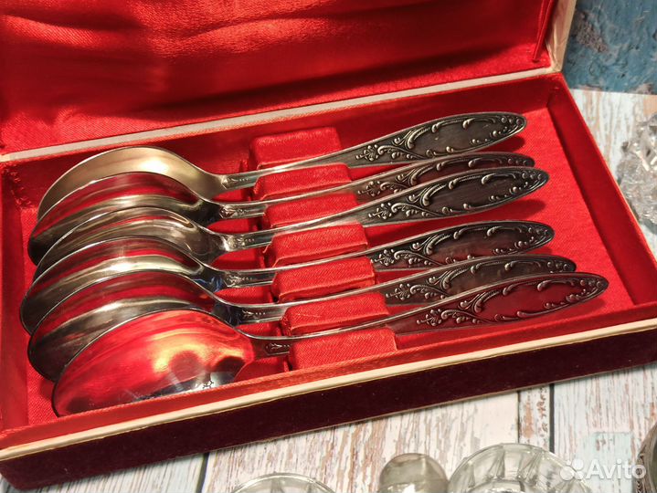 Хрусталь в мельхиоре и серебре