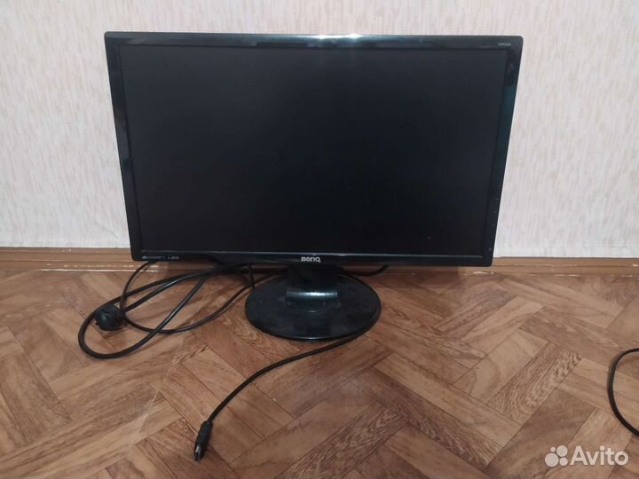 Монитор Benq 21.5 со встроенным динамиком