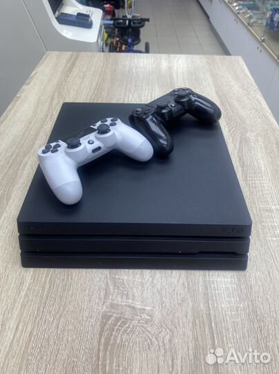 Чк19 Приставка PS4 Pro 1T