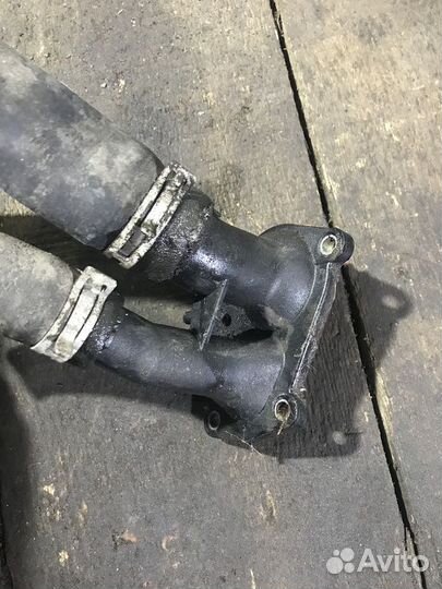 Патрубок радиатора Ford Fusion