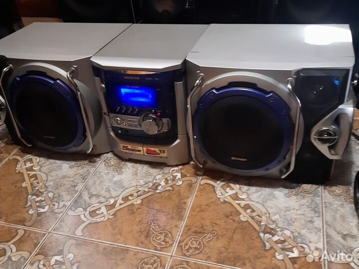 Sharp CD-C7000музыкальный центр