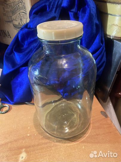Банки стеклянные с крышками на 5 л удобные для ква