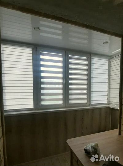 Рулонные шторы день-ночь