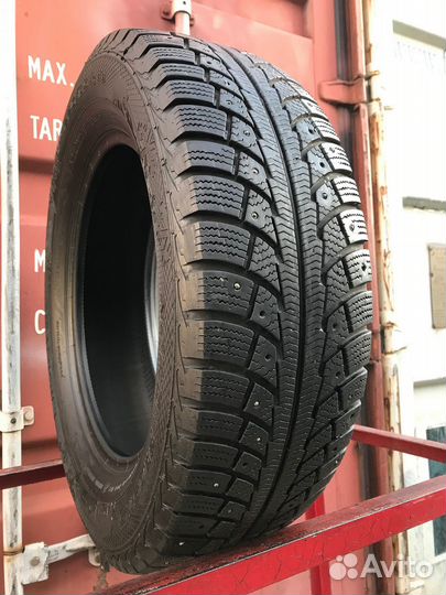 Gislaved Nord Frost 5 225/65 R17