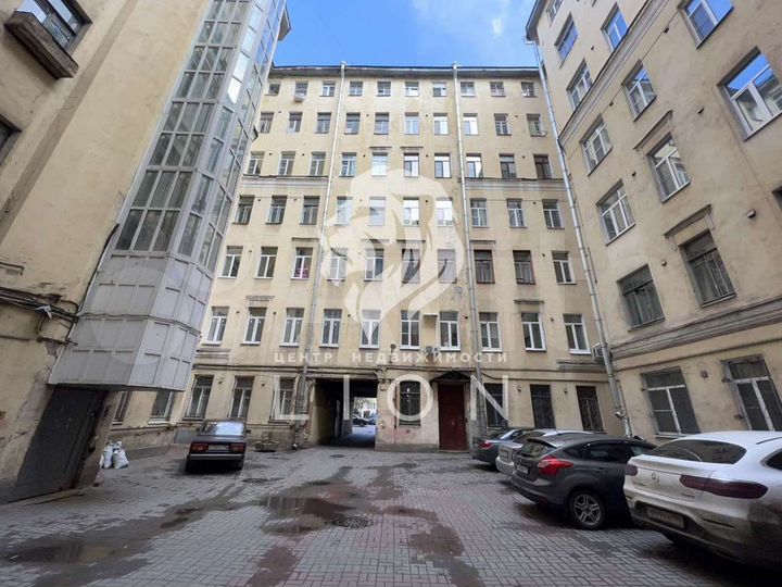 4-к. квартира, 85 м², 7/7 эт.