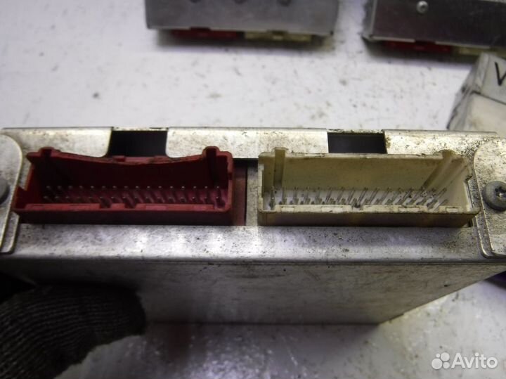 Блок управления двигателем Opel Vectra B 95-02