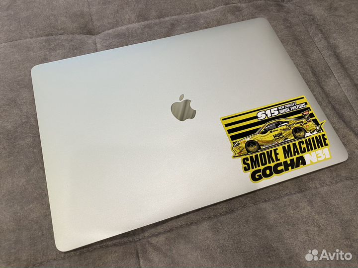 MacBook Pro 16 2019 i9 16gb 1Tb SSD