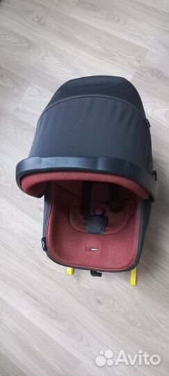 Автокресло Peg Perego от 0 с базой isofix