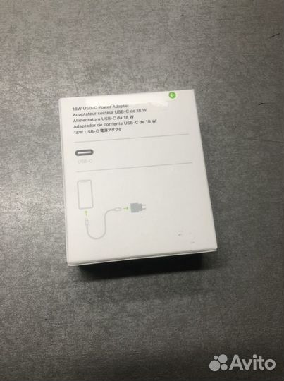 Apple power adapter 18W USB-C iPhone 12