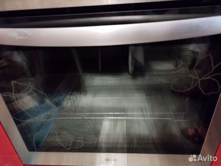 Духовой шкаф электрический встроенный