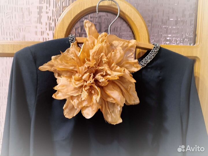 Большая 26 см брошь цветок цвет кэмел визон