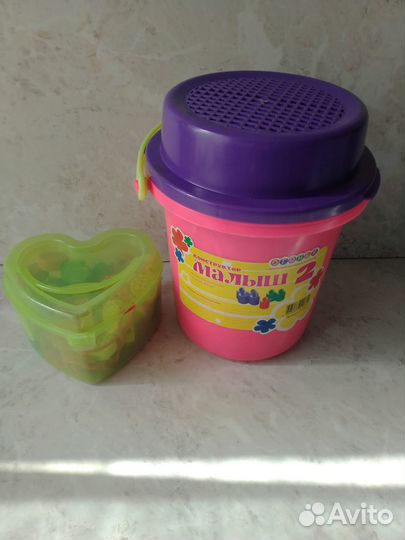 Ведро Лего и развивающая игра