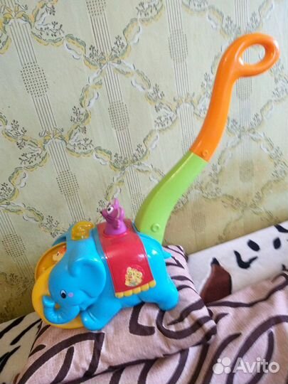 Игрушка- каталка, гусеница,машинка