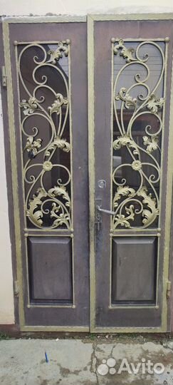 Дверь входная металлическая
