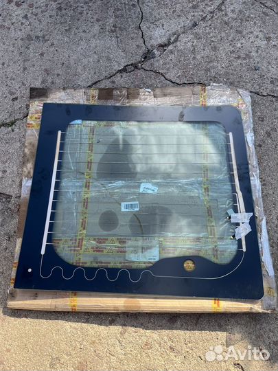 Стекло двери задней левой transit 7