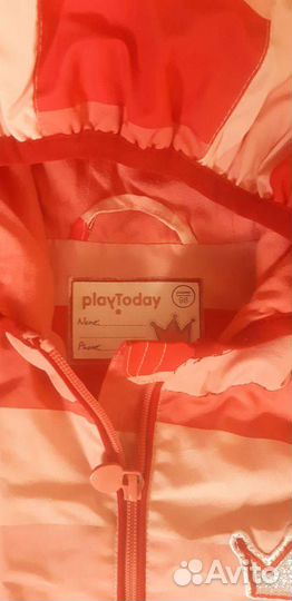 Ветровка для девочки