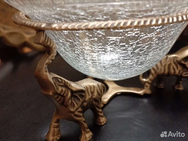 Конфетница из латуни со стеклянным вкладышем