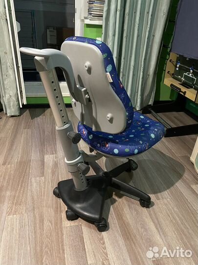 Компьютерное кресло