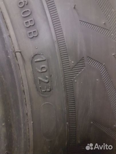 Nokian Tyres Nordman 7 SUV 215/65 R16 105T