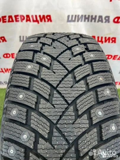 Delinte WD42 215/70 R16 100T