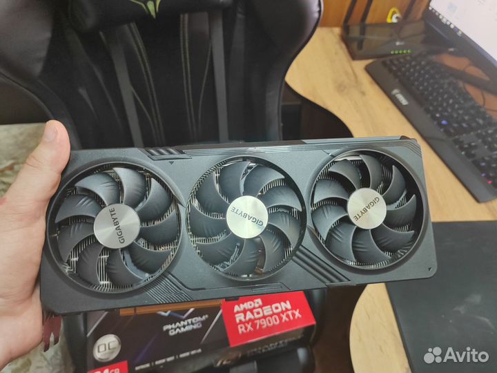 Видеокарта Gigabyte rx7800 xt