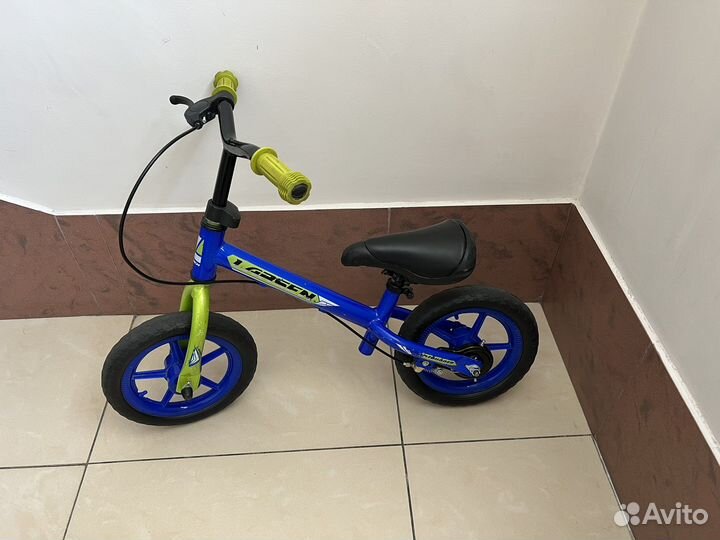 Беговел Larsen