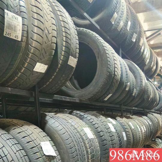 Kumho I'Zen KW23 215/60 R17 95L