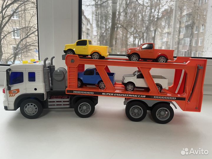 Детская машинка