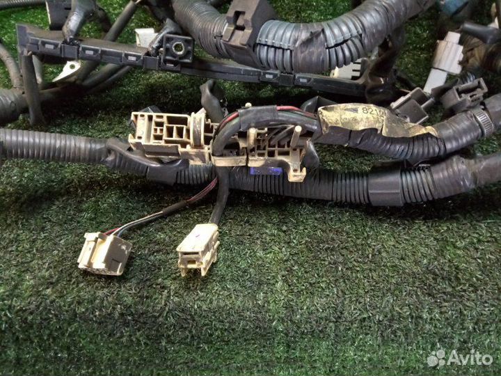 Проводка коса двигателя Toyota Wish ZNE14 1zzfe