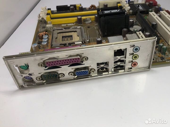 Материнская плата asus P5B-VM SE