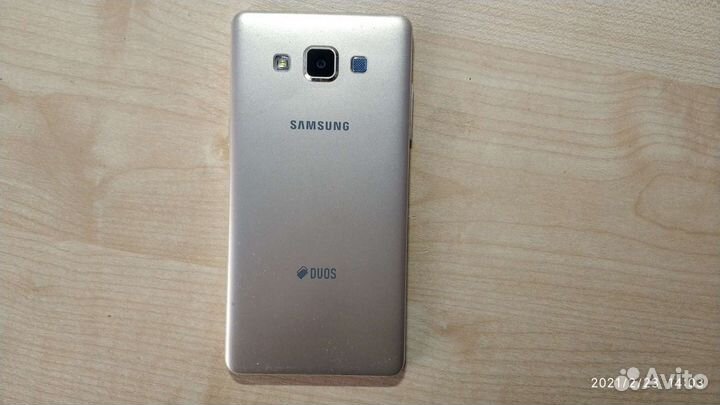 Телефон Samsung galaxy a5 A500F Торг