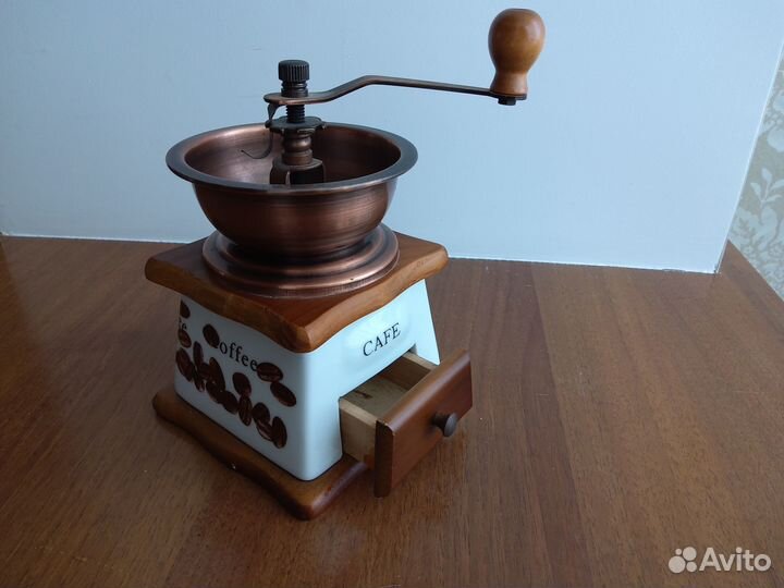 Кофемолка ручная, механическая новая
