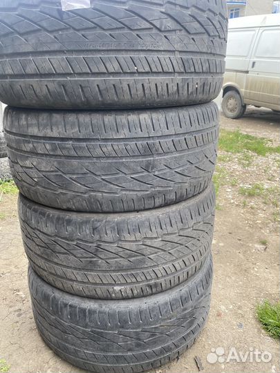 General Tire Grabber 275/40 R20