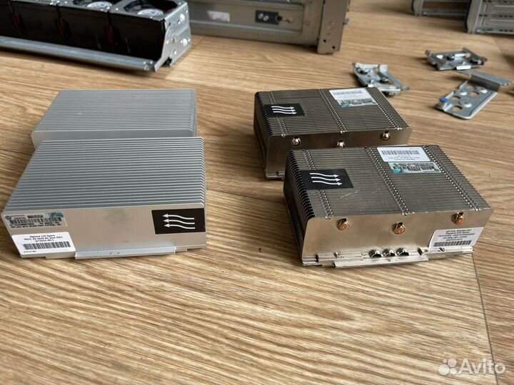 Комплектующие для сервера HP DL380P Gen8