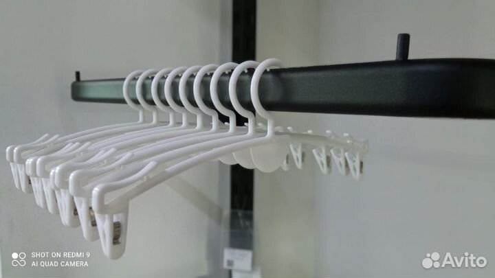 Вешалка-плечики для одежды