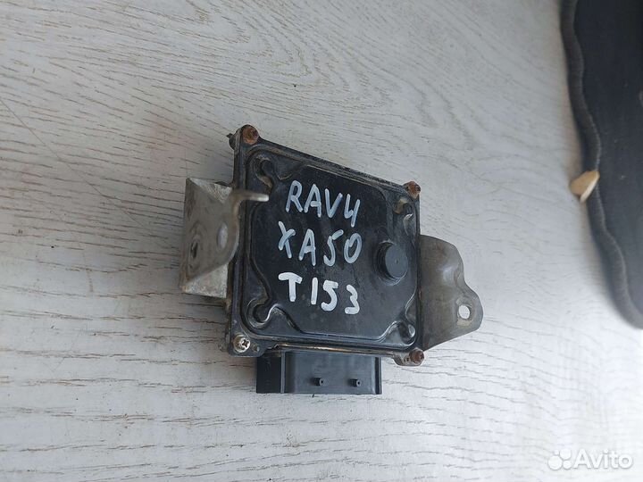 Toyota Rav4 XA50 Блок управления вариатором