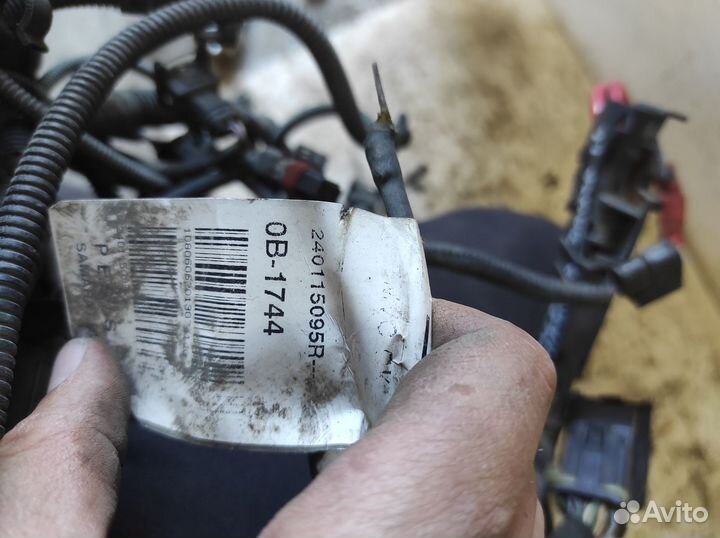 Проводка двигателя Renault Duster K4MA690 2014