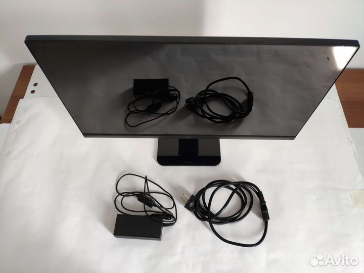 Монитор Dell 23