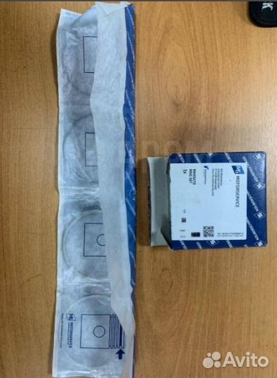 Кольца поршневые KS d81x1x1,2x2 + 0,50 мотор BSE