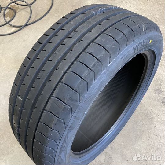 Yokohama Advan Sport V105T 295/40 R21 111Y